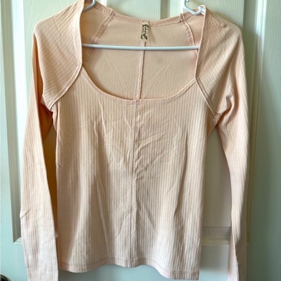 Free People Intimately T, S, Pale Pink, Long Sleeves…NWOT - Picture 1 of 8